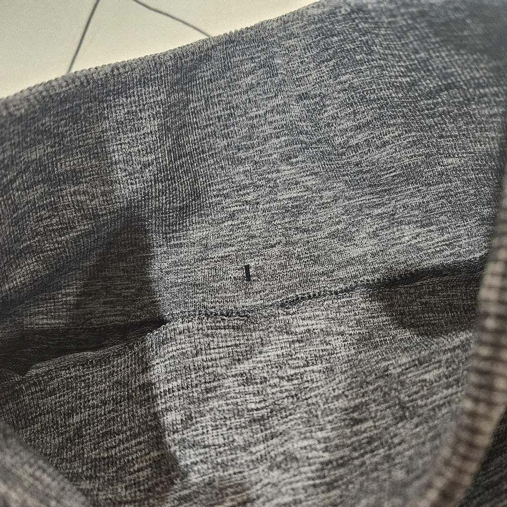 Lululemon Balance & Resist 7/8 Tight (25") Black / White / Light Cast Gradiant - Picture 5 of 6